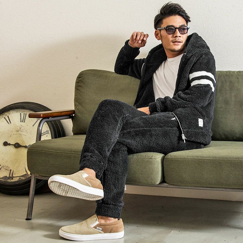 CavariA(キャバリア)ライン入りボアセットアップ(パーカー&パンツ2点