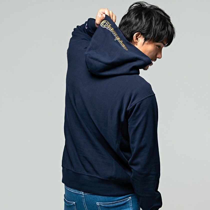 パーカー メンズ Champion(チャンピオン)ロゴ刺繍入りプルオーバー