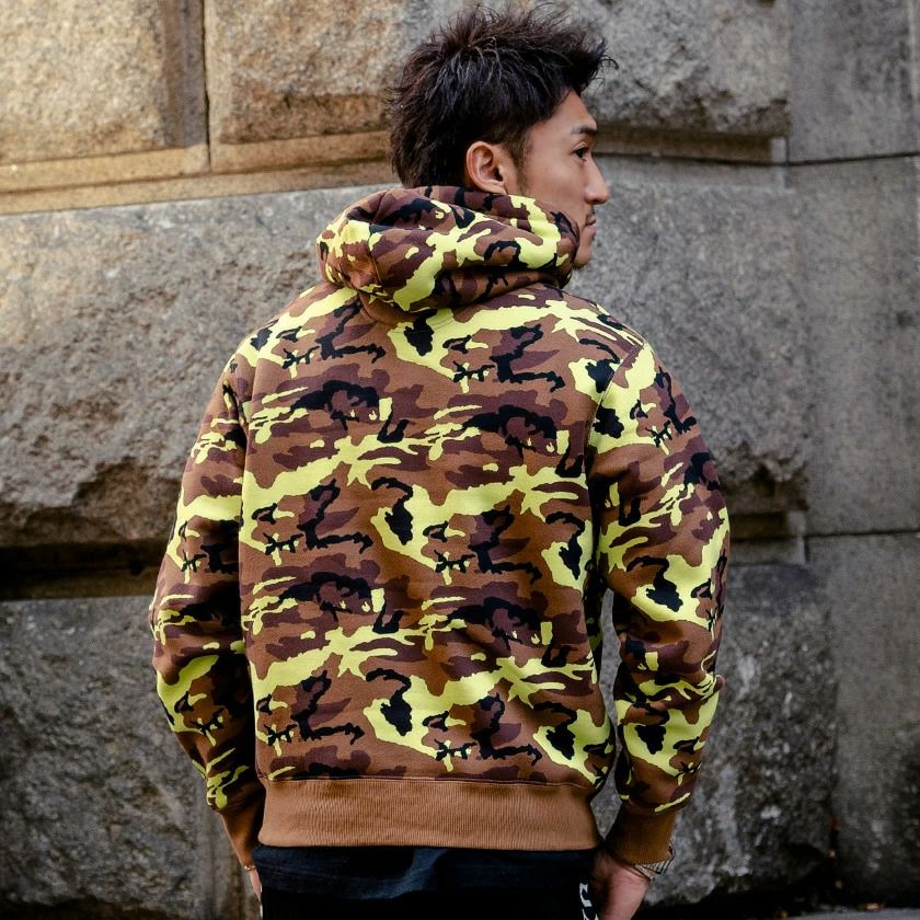 パーカー メンズ Champion(チャンピオン)カモフラージュ柄ロゴ刺繍プル