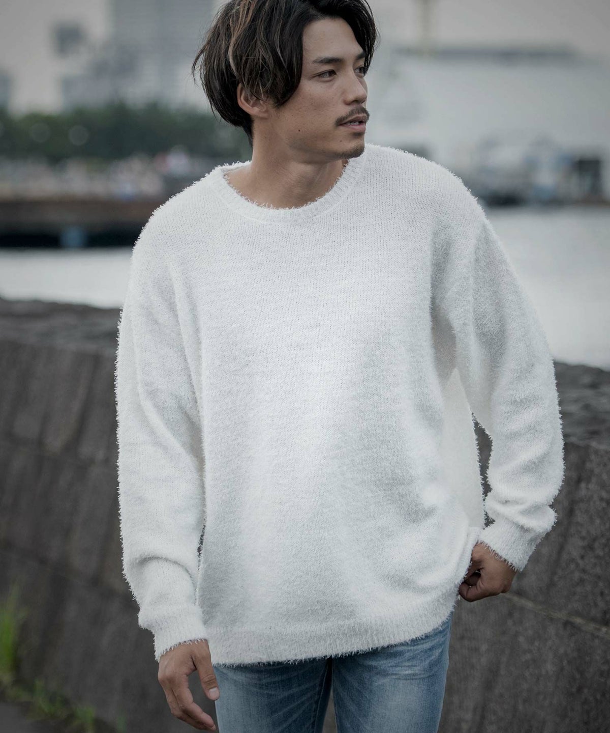 CavariA(キャバリア)ルーズシルエットクルーネックフェザーヤーンニットソー/全7色