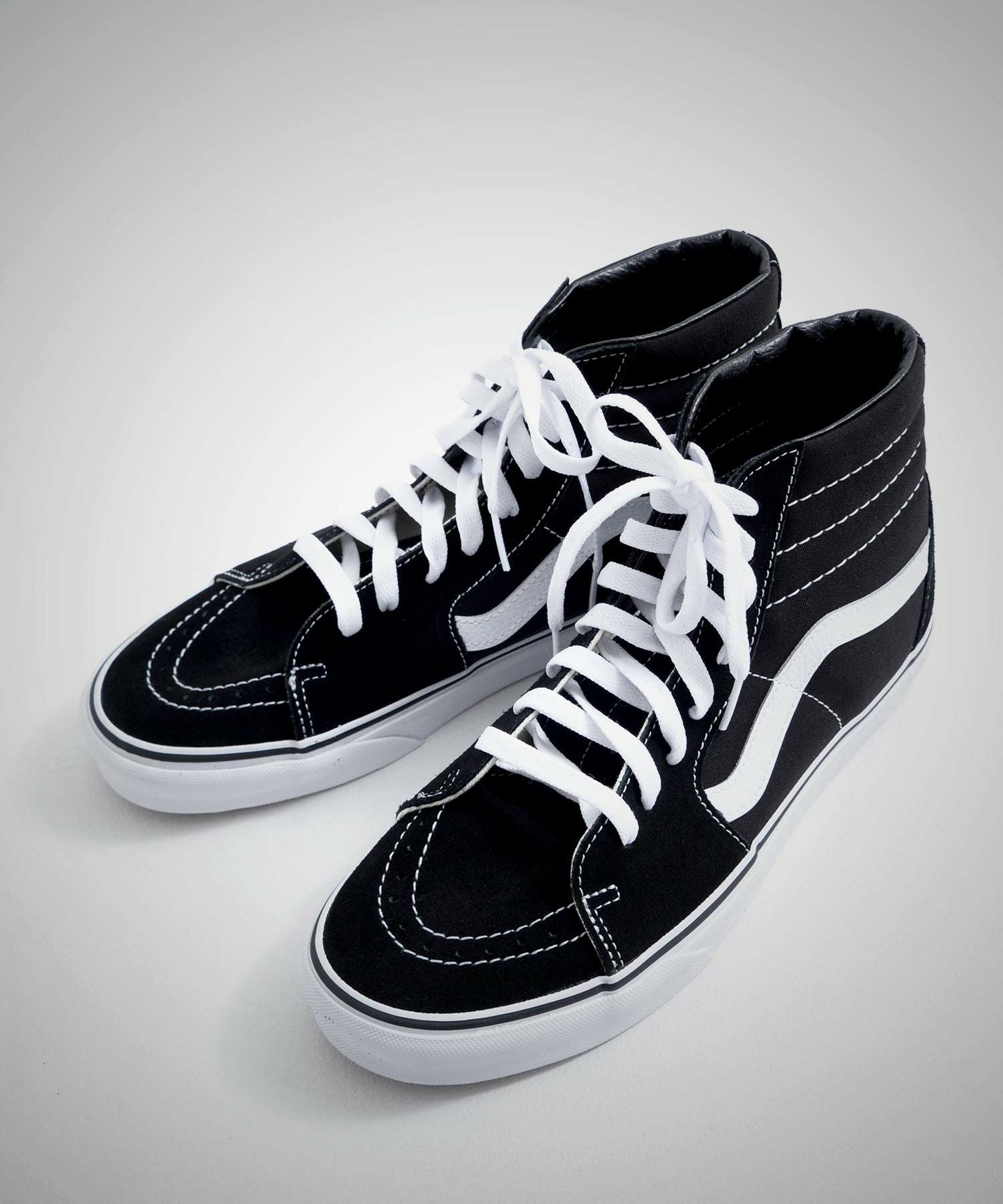 スニーカー メンズ VANS(バンズ)SK8-Hi Black/Black/White/全1色
