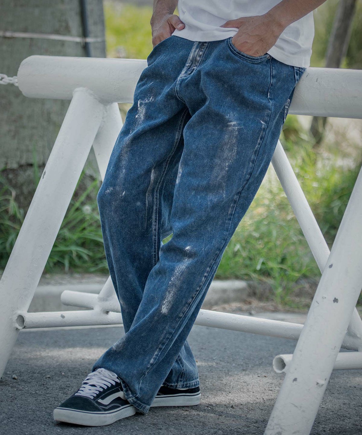 CavariA(キャバリア)箔ペンキデニムバギーパンツ/全2色