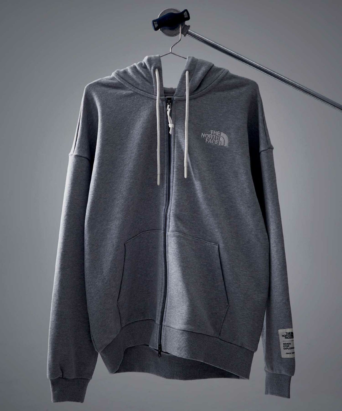 THE NORTH FACE(ザノースフェイス)ESSENTIAL HOOD ZIP UP/全2色