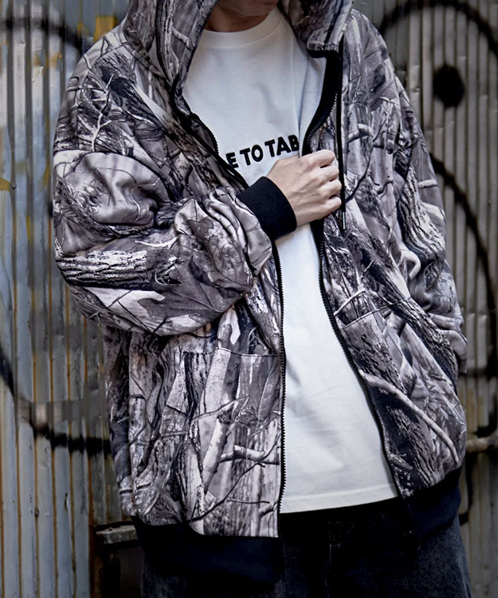 CavariA(キャバリア)総柄デジタルプリント長袖パーカー/全2色