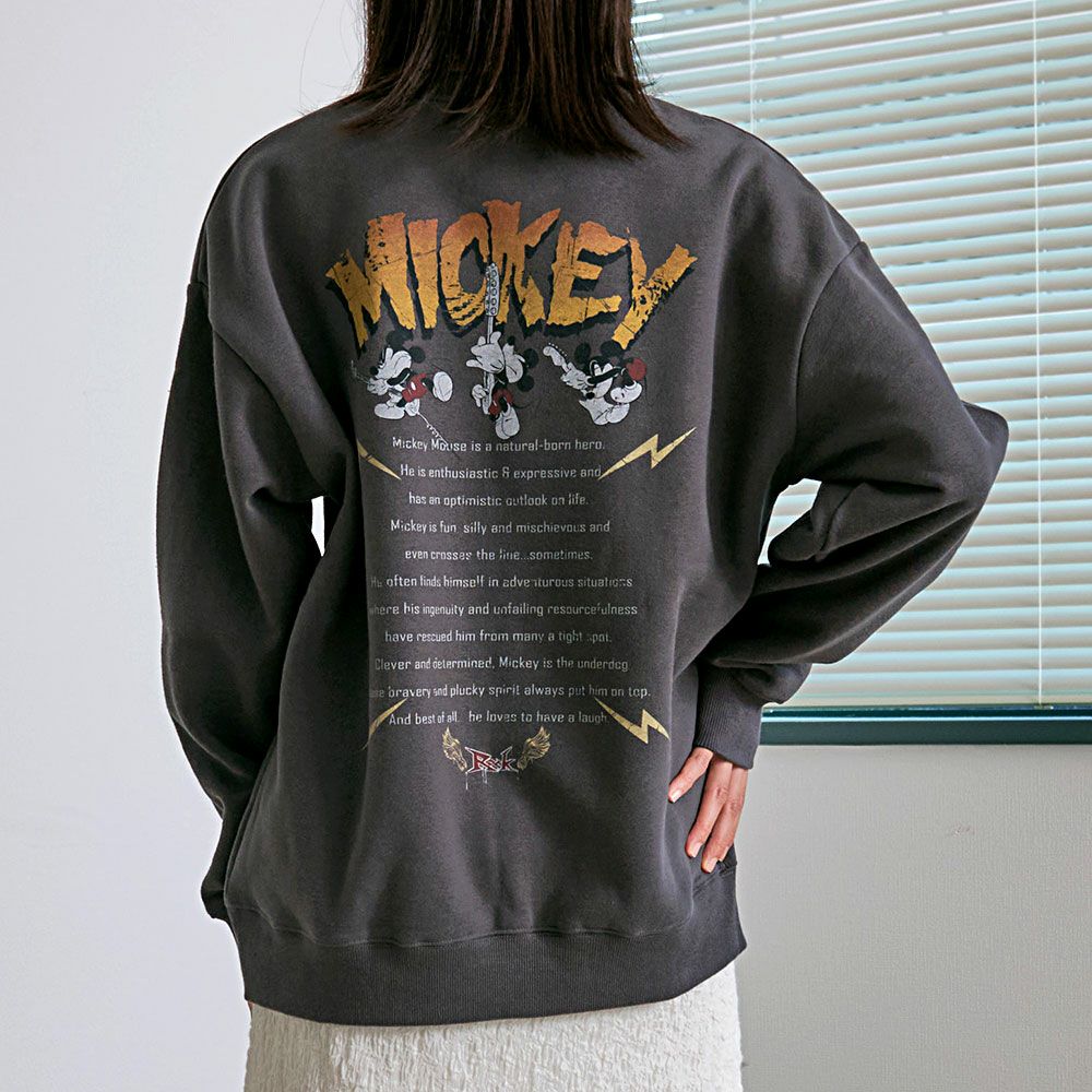 DISNEY(ディズニー)ROCK MICKEY 裏起毛ピグメント風ヴィンテージ加工