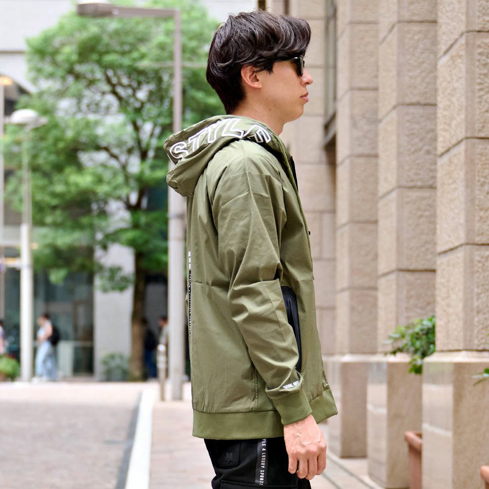 LUXE/R(ラグジュ)撥水加工ストレッチナイロン布帛ZIPパーカー/全4色 LUXE/R(ラグジュ)撥水加工ストレッチナイロン布帛ZIPパーカー/全4色