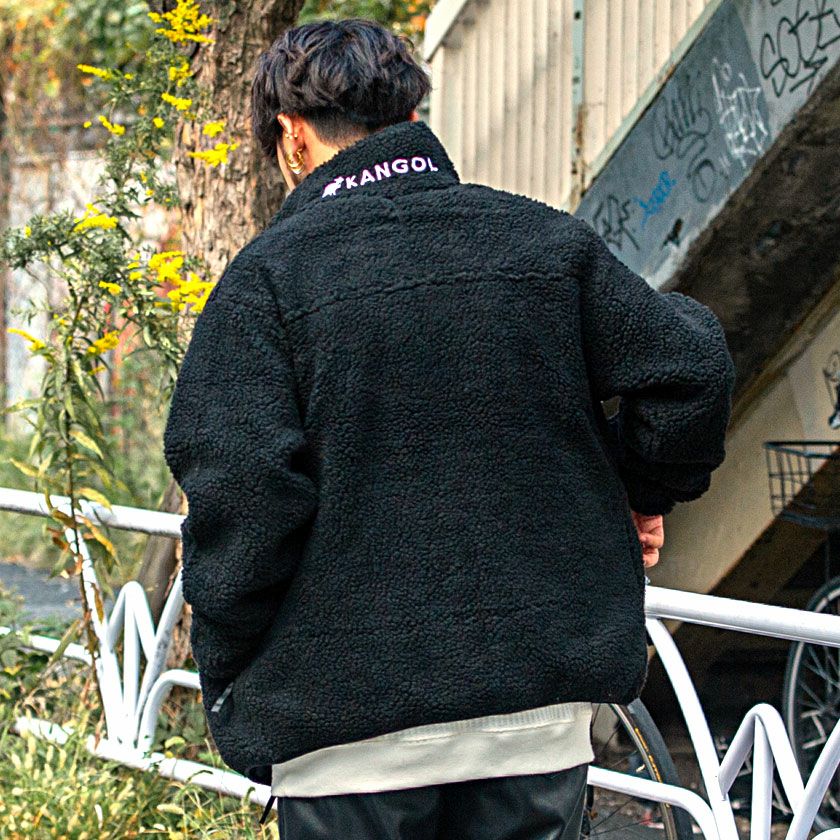KANGOL(カンゴール)ロゴ刺繍入りハイネックジップアップ長袖ボア