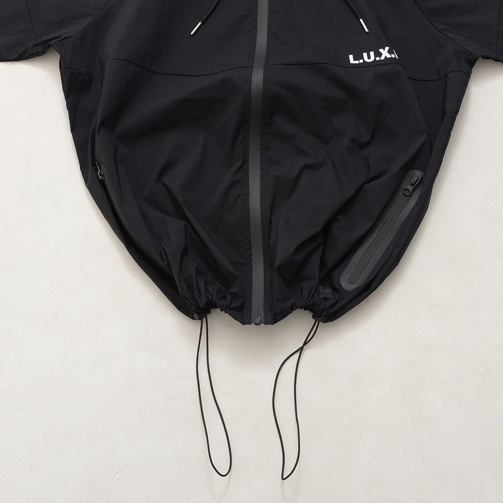 LUXE／R(ラグジュ)撥水加工ストレッチナイロン布帛切替止水ジップ