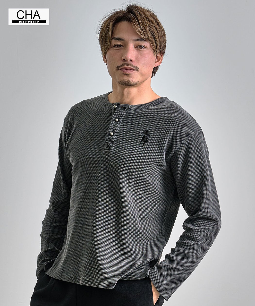 Bitter select(ビターセレクト)ワンポイント刺繍ワッフルヘンリーロンT