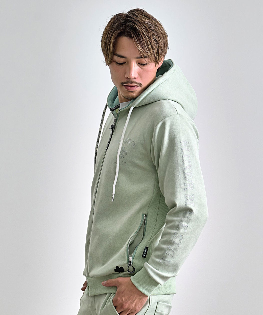 LUXE／R(ラグジュ)フェイクスウェードラインストーンZIPパーカー/全3色