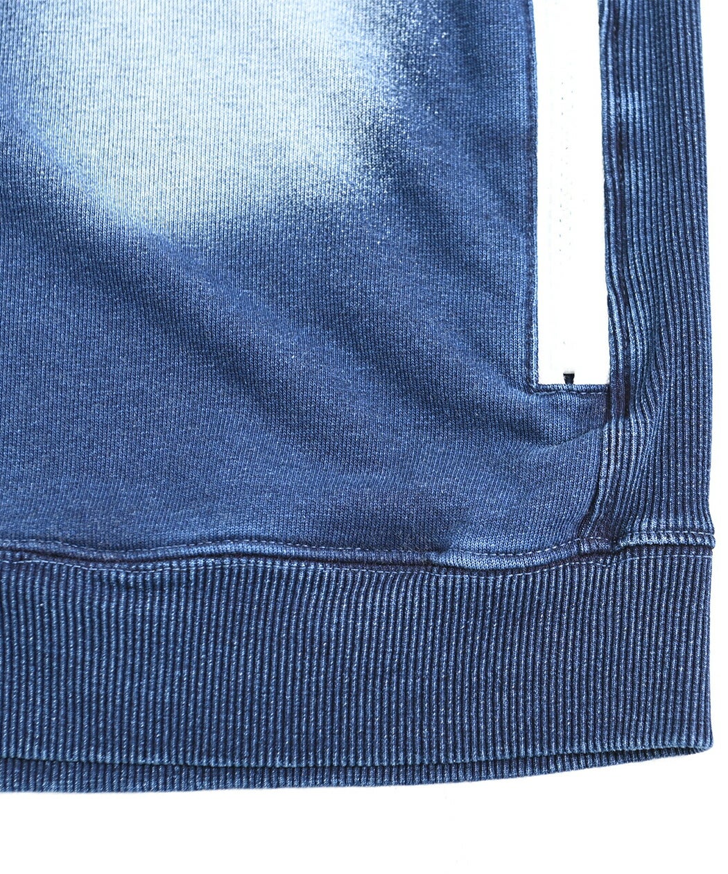 LUXE／R(ラグジュ)ラインストーンロゴカットデニムジップパーカー/全2色