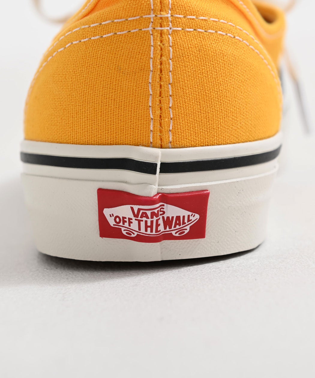 VANS【バンズ】Authentic PRIMARY MULTI