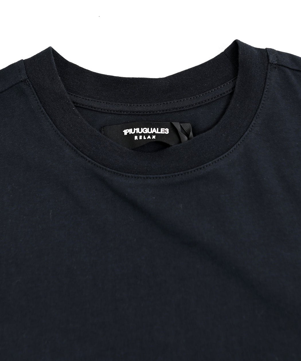 1PIU1UGUALE3(ウノ ピゥ ウノ ウグァーレ トレ)HAND EMBROIDERED LOGO