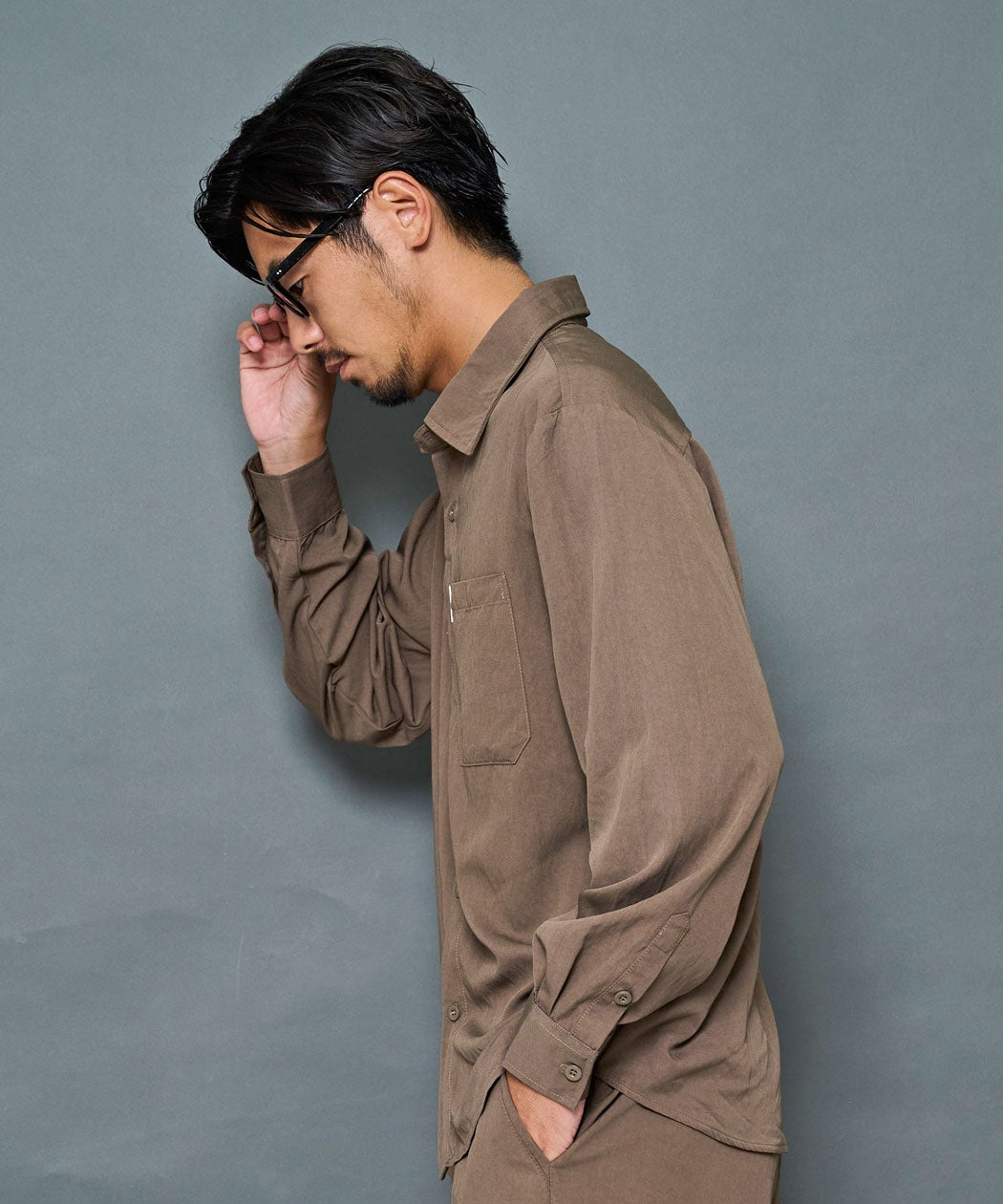 BENUSTA(ベヌスタ)ストレッチセットアップ(長袖シャツ＆パンツ)