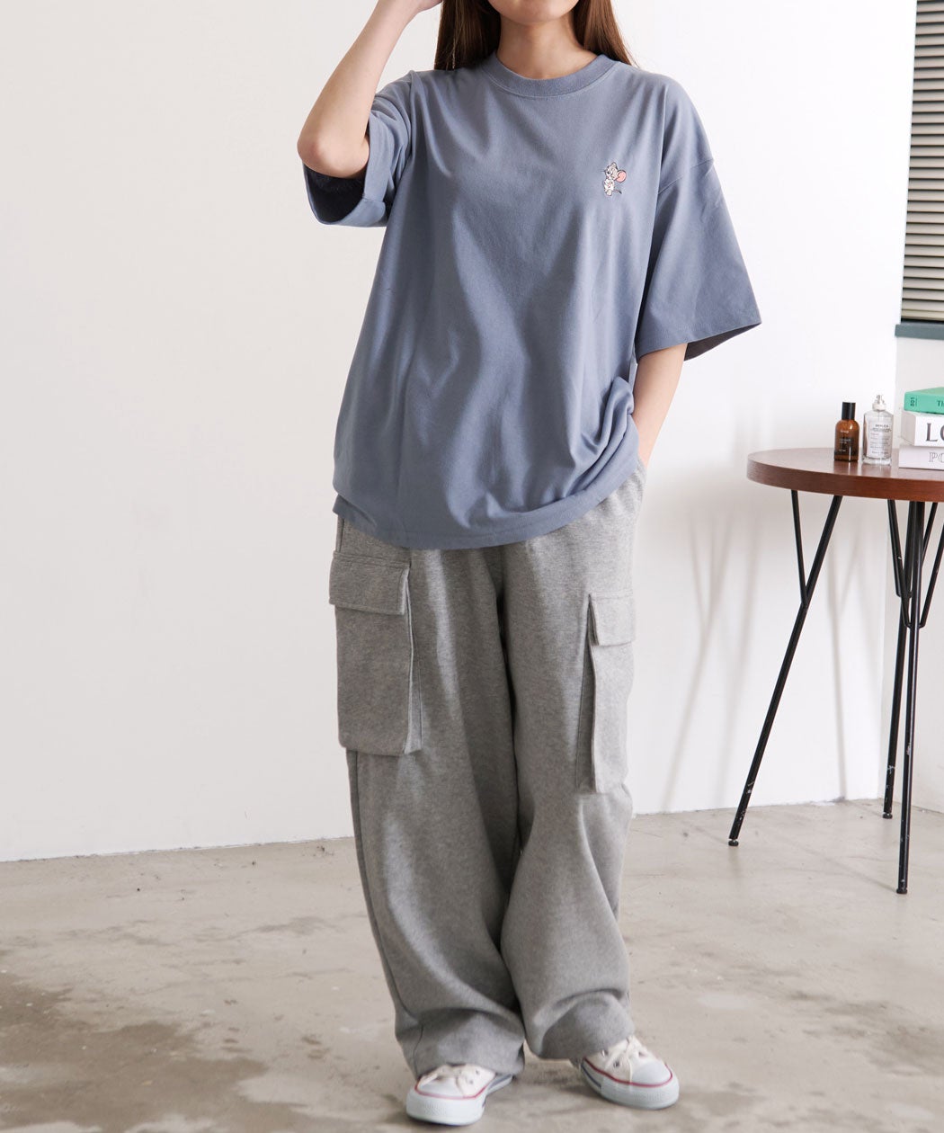 TOM&JERRY(トム&ジェリー)うずくまりサガラ半袖Tシャツ