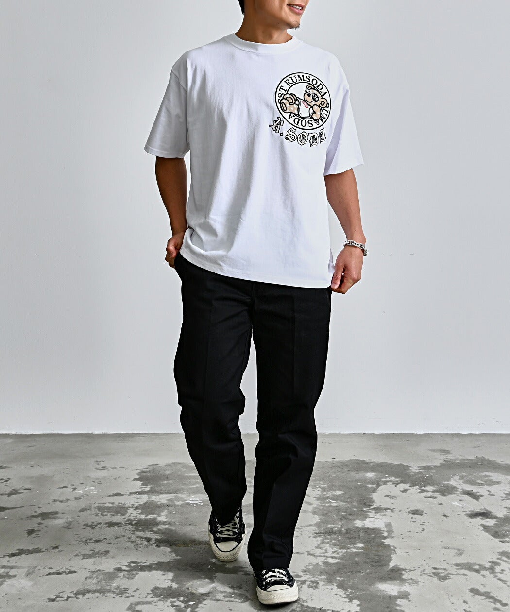 RUMSODA(ラムソーダ)天竺ツイルアップリケ刺繍セミIGクルー半袖Tシャツ