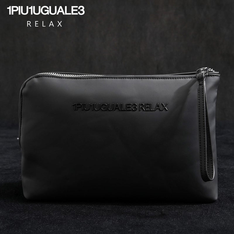 1PIU1UGUALE3 RELAX(ウノピゥウノウグァーレトレ リラックス)FLASHY CLUTCH BAG/全1色